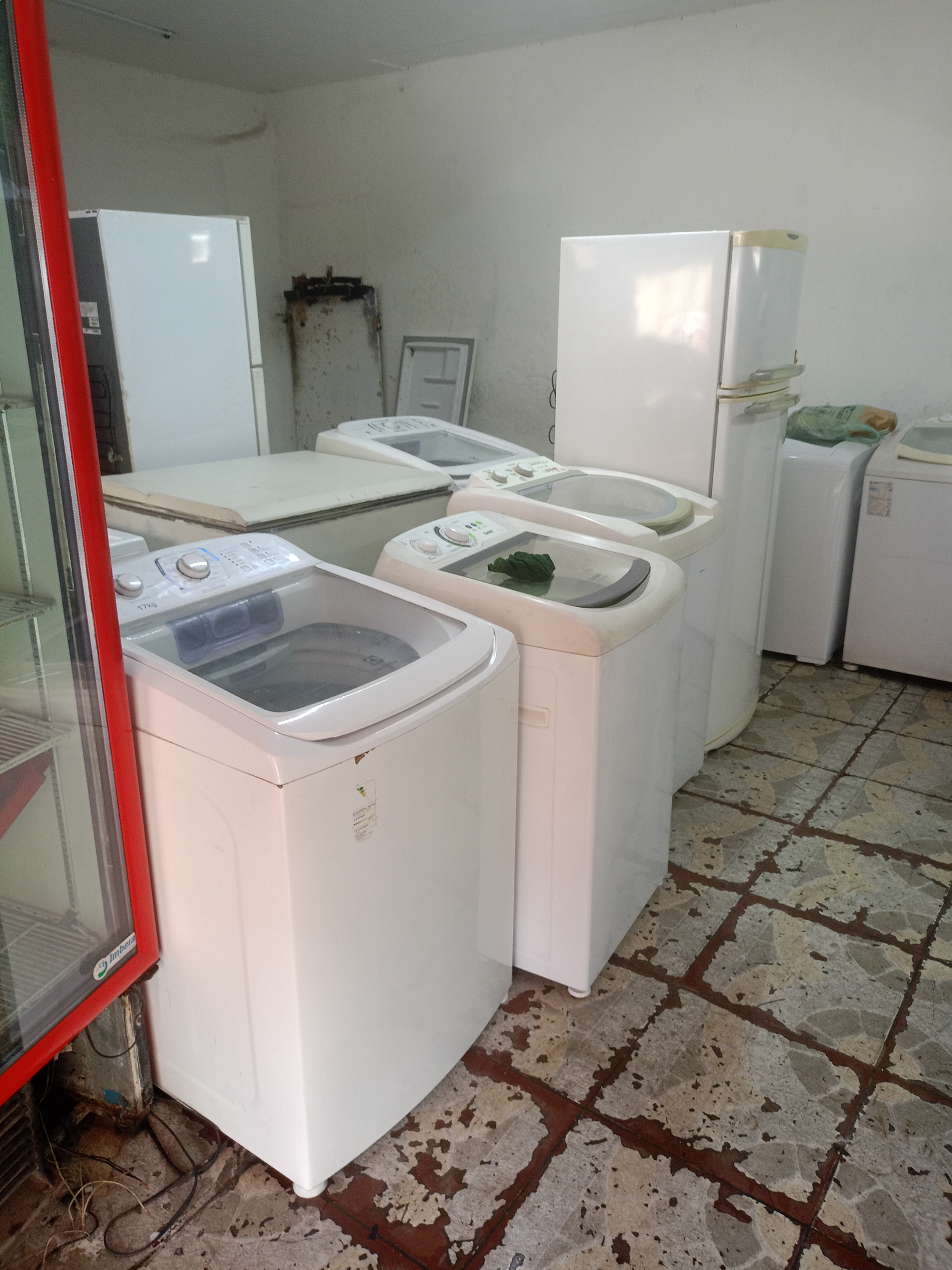 Eletrodomésticos usados a pronta entrega